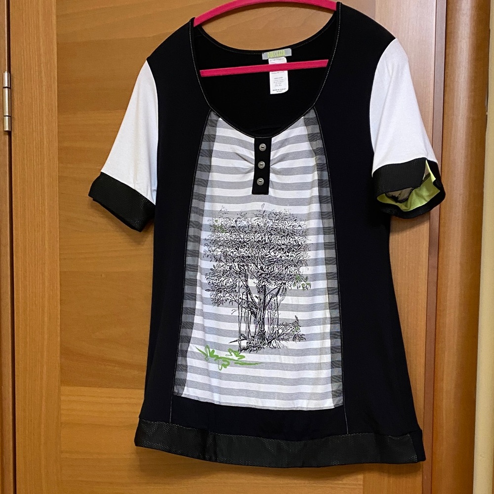 . Elegant Black and White Tree Graphic Women's Tee